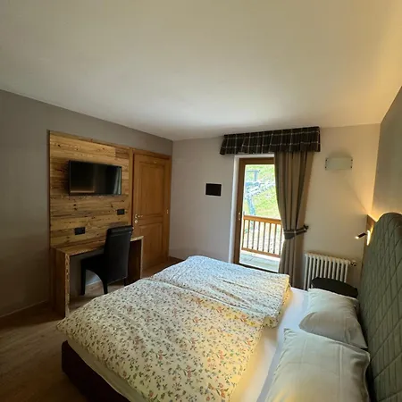 Hotel Tita Piaz 3*